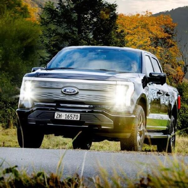 Ford F-150 Lightning arrive en Suisse !